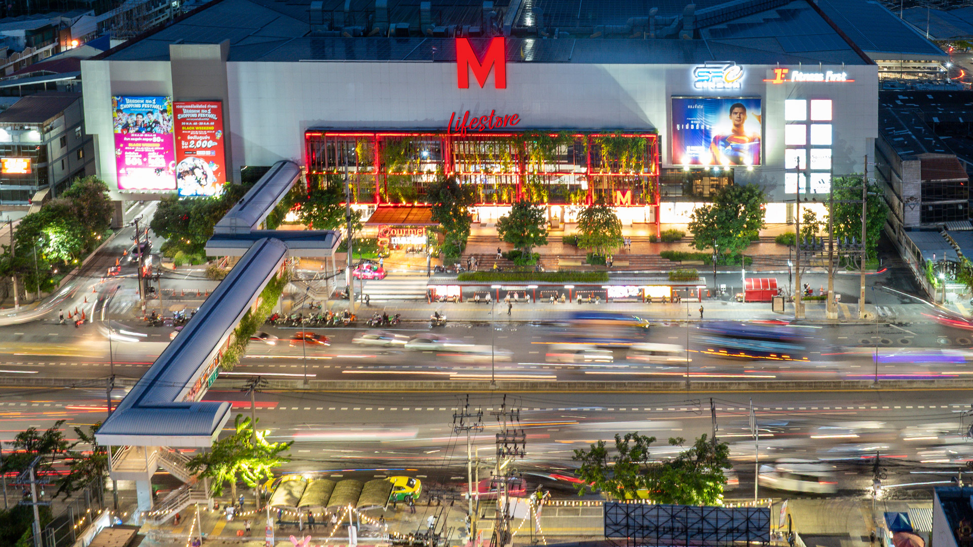The Mall Lifestore banner 4